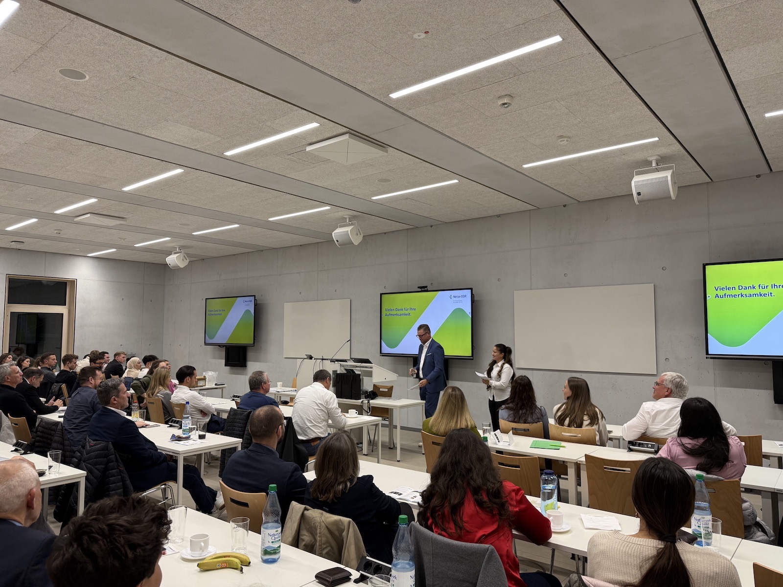 Erfolgsreiches Top-Event: 5. Leadership-Tag Aalen am 12.11.2025 | Gross ErfolgsColleg und Hochschule Aalen Erfolgsreiches Top-Event: 5. Leadership-Tag Aalen am 12.11.2025 | Gross ErfolgsColleg und Hochschule Aalen